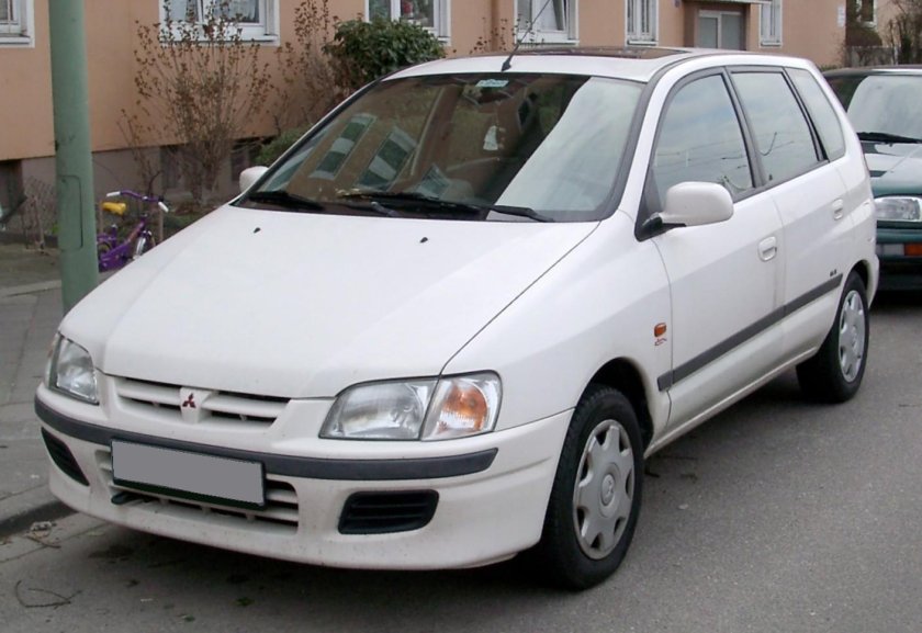 Mitsubishi Space Star 1998