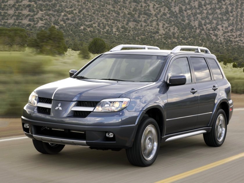 Мицубиси Аутлендер 2003