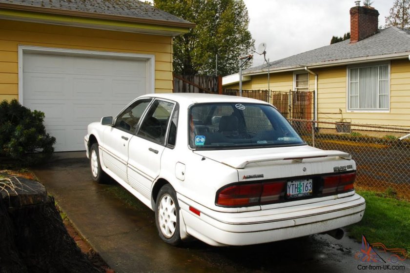 Митсубиси Галант старый