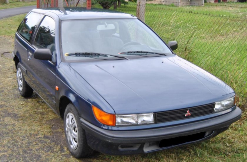 Mitsubishi Colt c50