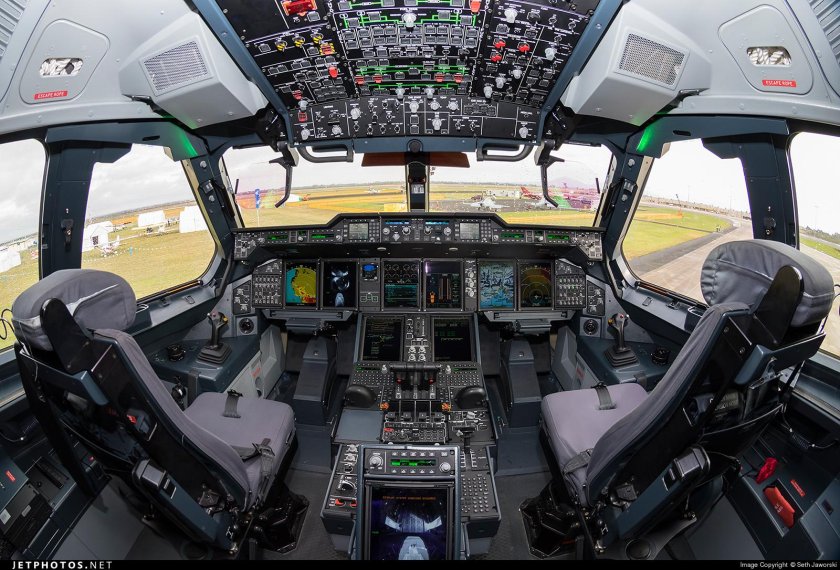 Airbus a400m кабина