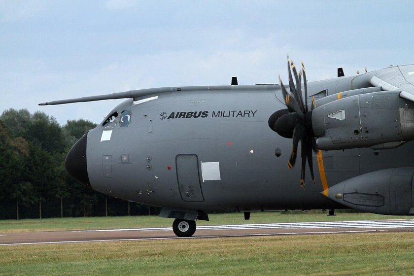 Airbus a400m-180