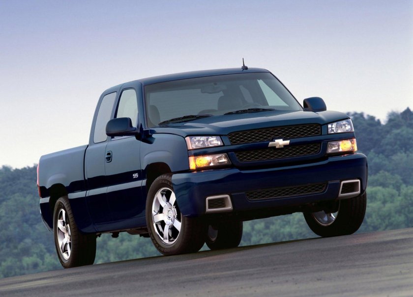 Chevrolet Silverado SS 2002