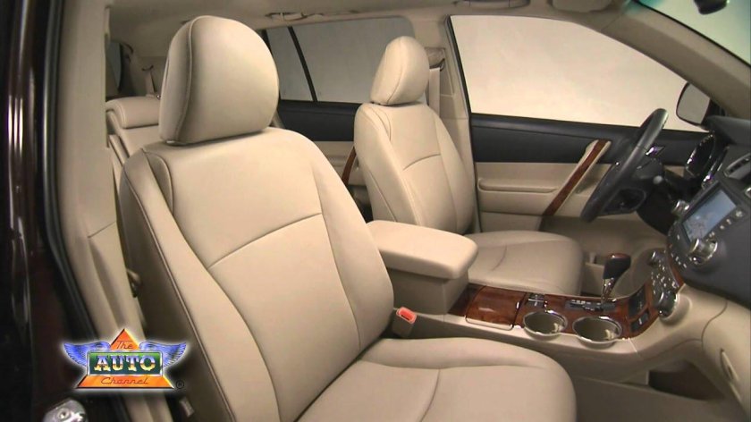 Interior Toyota Highlander 2010
