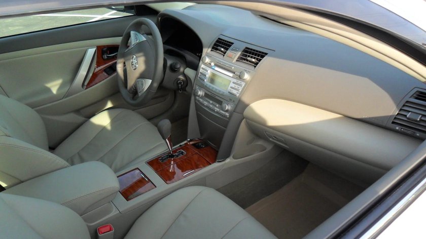 Салон камри 40