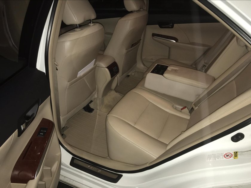 Camry 50 белый салон