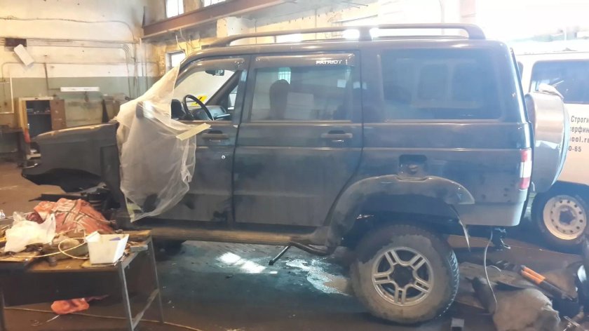 УАЗ Патриот битая морда