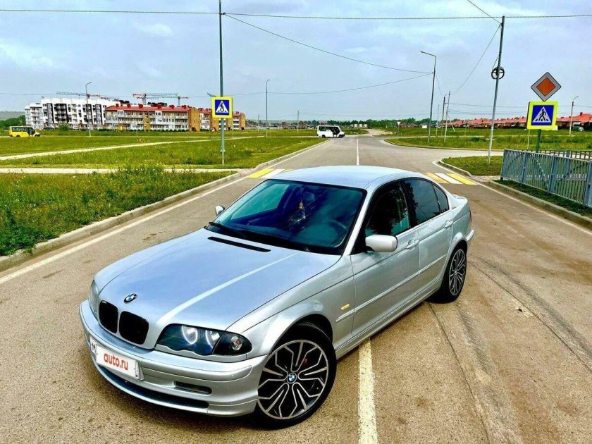 Бмв 3 2000 г