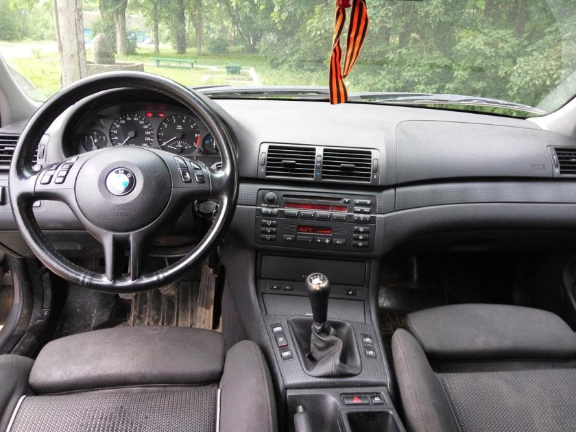 BMW 320i e46