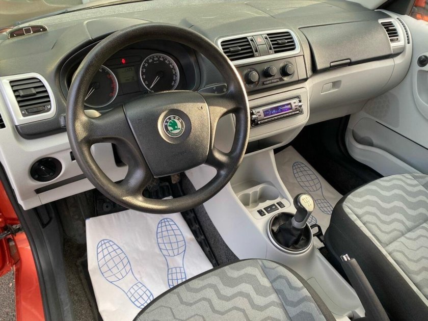 Шкода фабия 2007