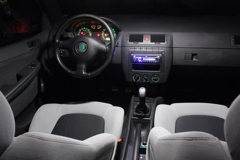 Шкода Фабия 1 салон