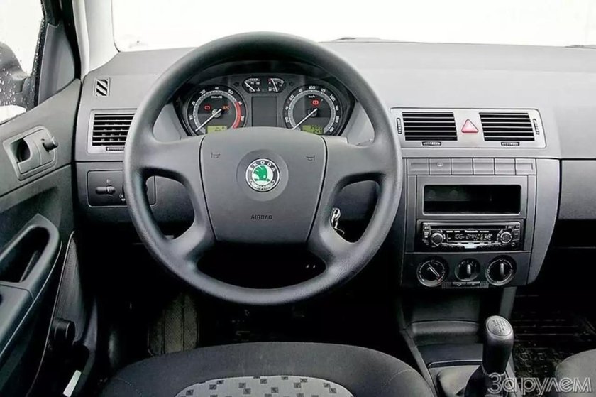 Skoda Fabia 2001 салон