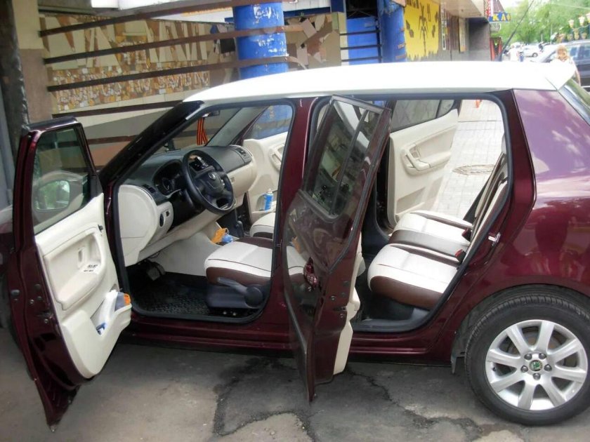 Skoda Fabia 2 салон