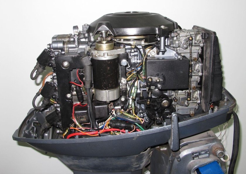 Магнито Ямаха 40 veos