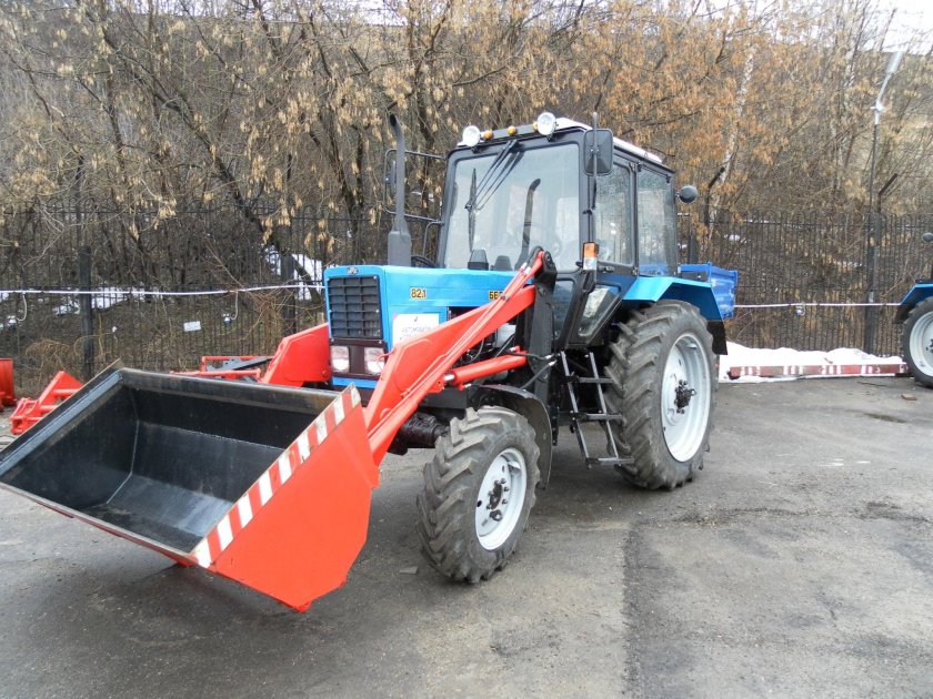 Погрузчик фронтальный ПФН-0,38м