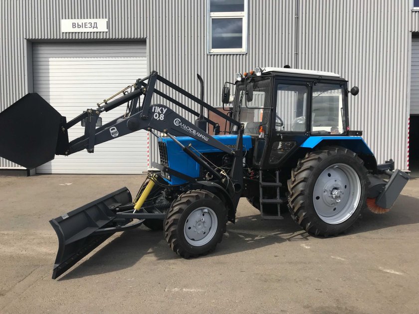 Погрузчик фронтальный ПКУ-0,8