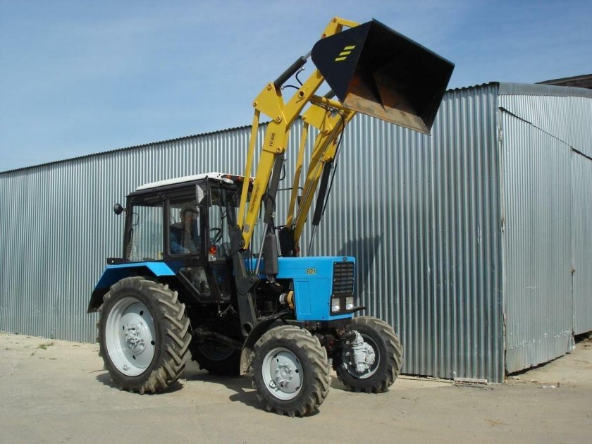 МТЗ 82.1 погрузчик