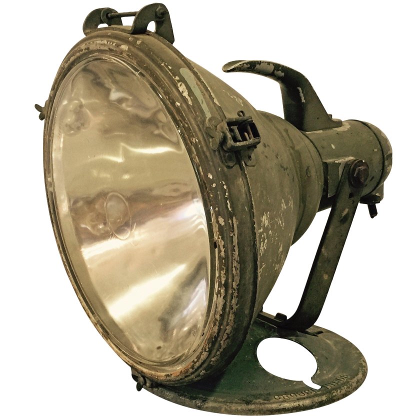 Боевой прожектор Корабельный 1905