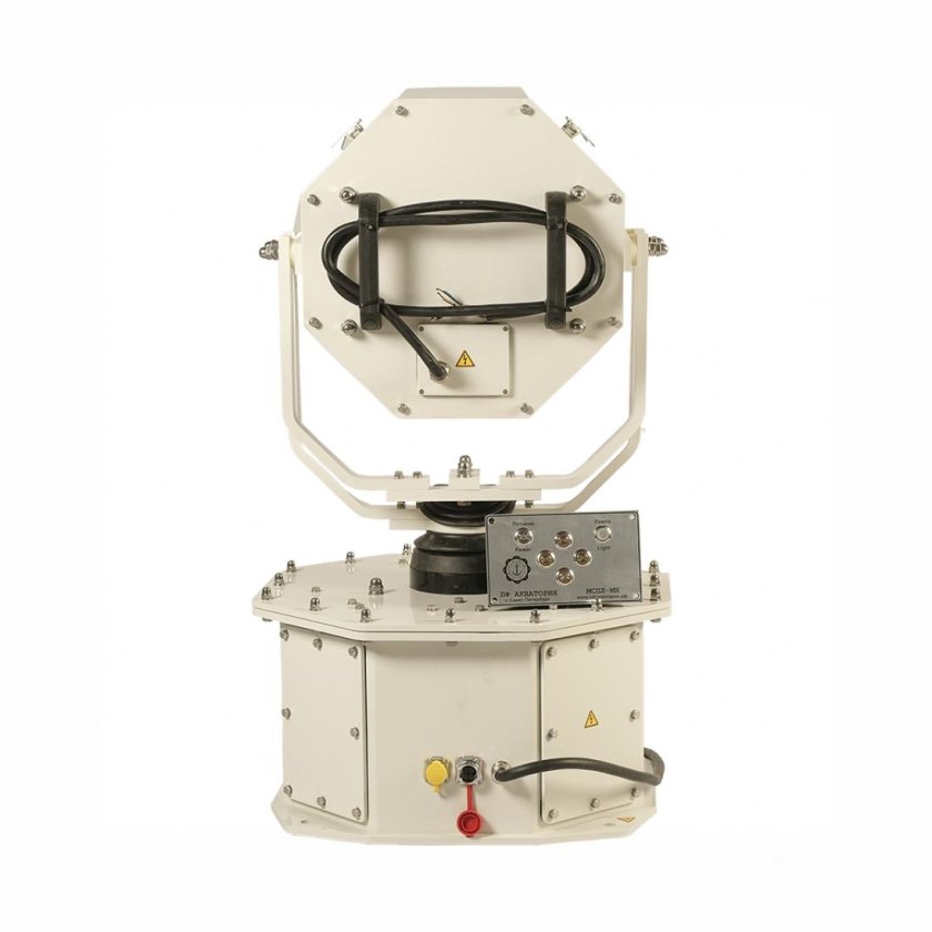 СС-899 судовой прожектор