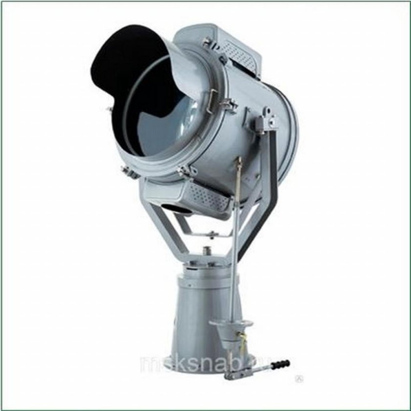 Прожектор ксеноновый судовой 2000вт