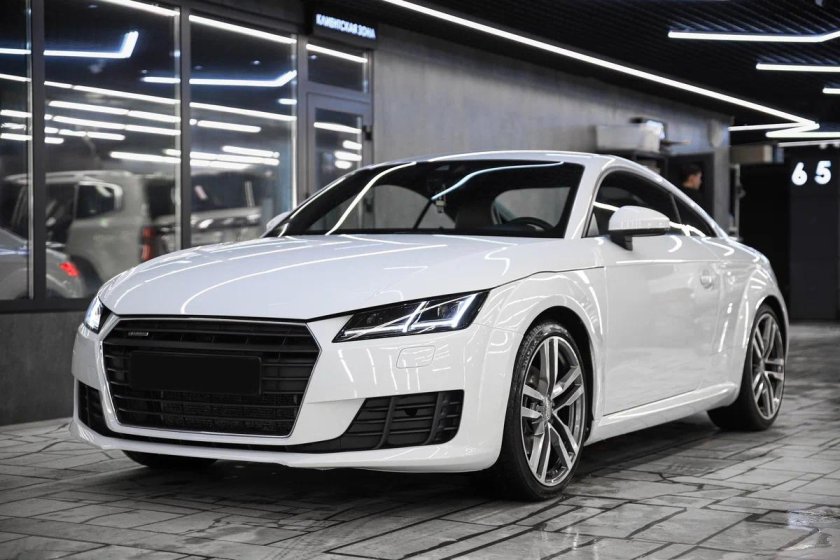 Audi tt 8 s