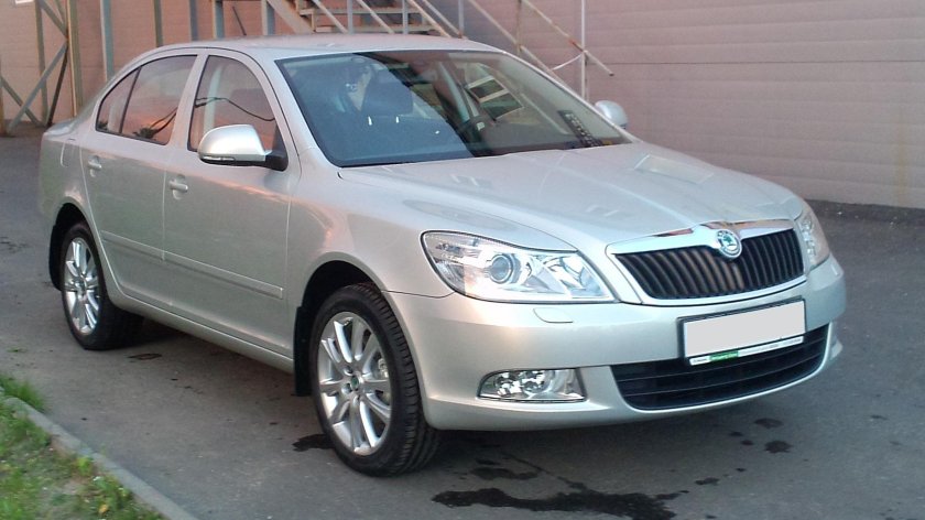 Skoda Octavia a5 серебристая