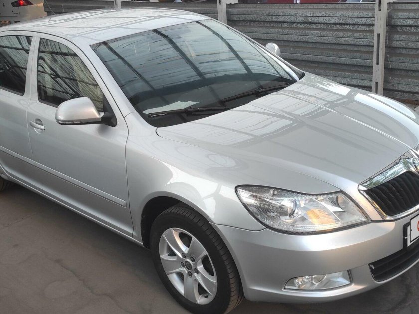 Шкода Октавия 2011 года лифтбек