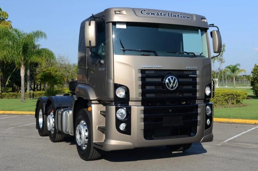 Volkswagen Constellation