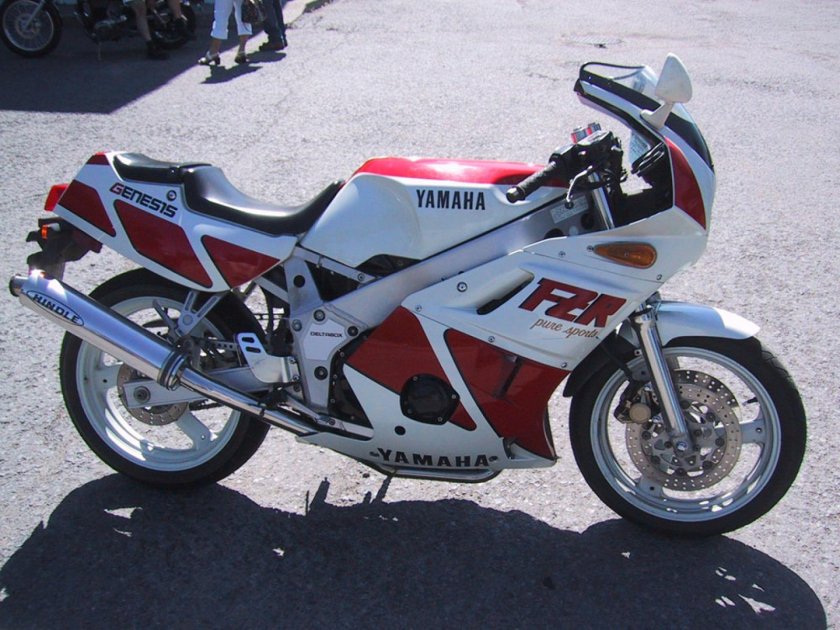 Yamaha FZR 400 1989
