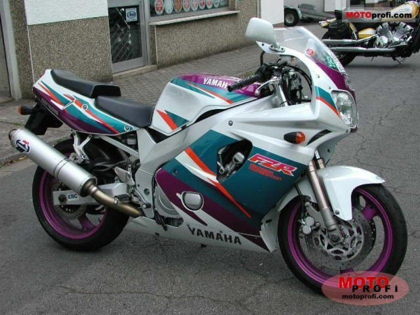Yamaha fzr600r