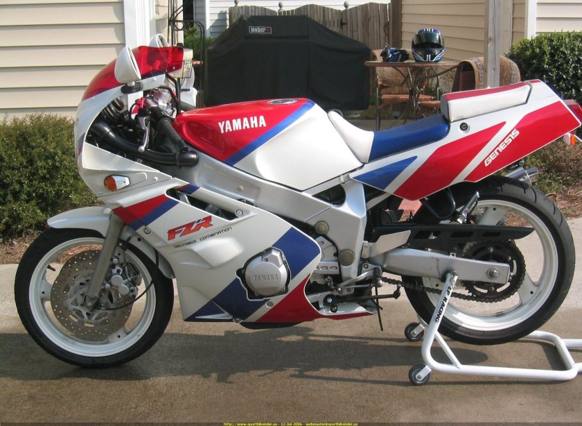 Ямаха FZR 600