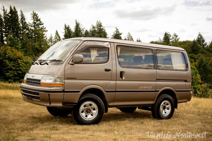 Toyota Hiace h100 super Custom Limited
