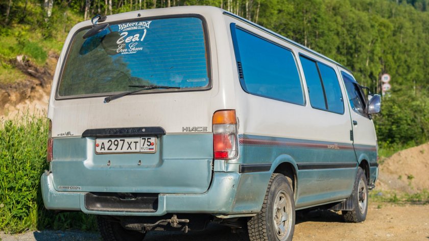 Toyota микроавтобус 4wd