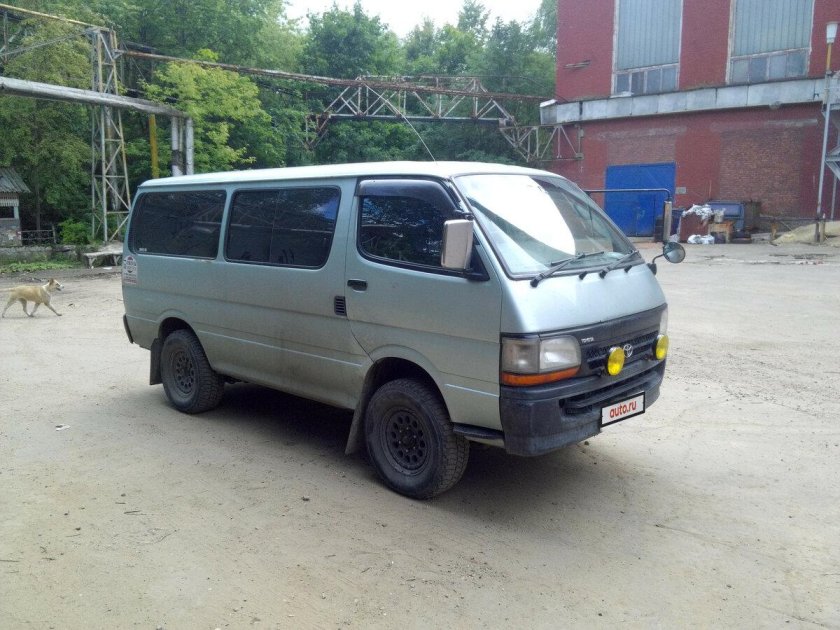 Toyota Hiace h100