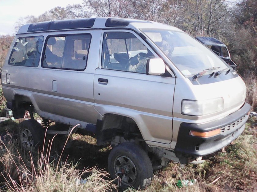 Тойота микроавтобус 4х4