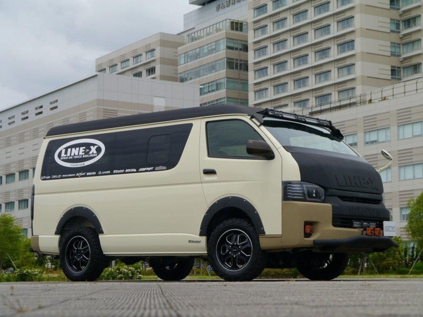 Toyota Hiace 200