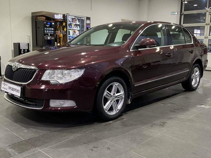 Skoda superb 2012