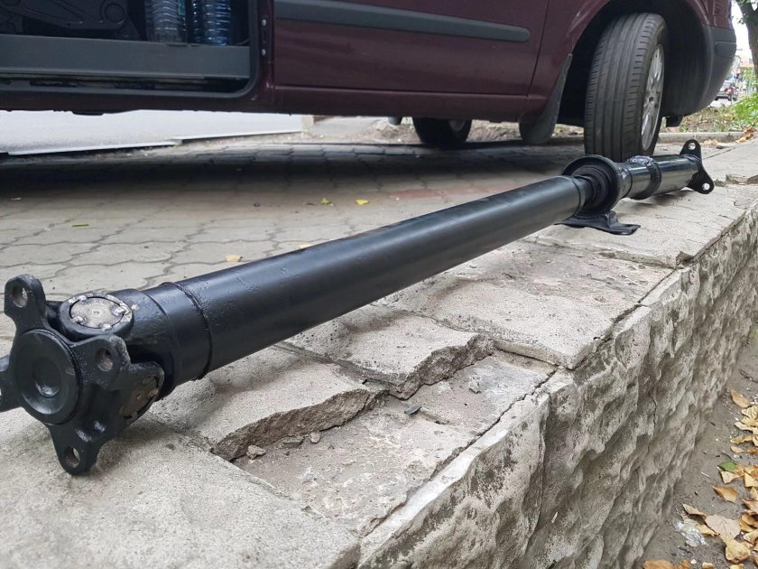 Кардан БМВ е34