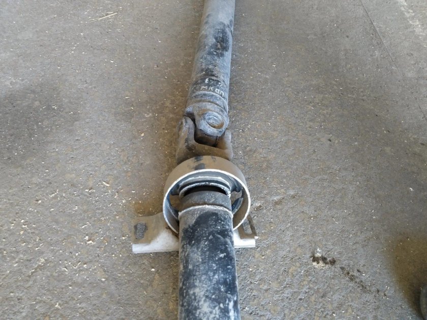 Карданный вал на е34