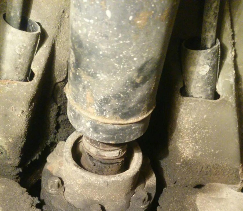 Кардан БМВ е34