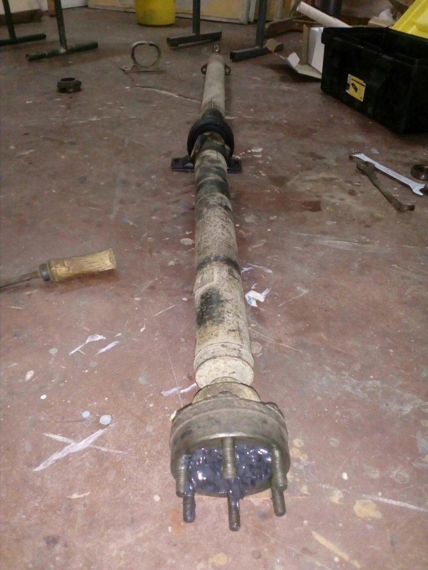 Подвесной подшипник BMW e34