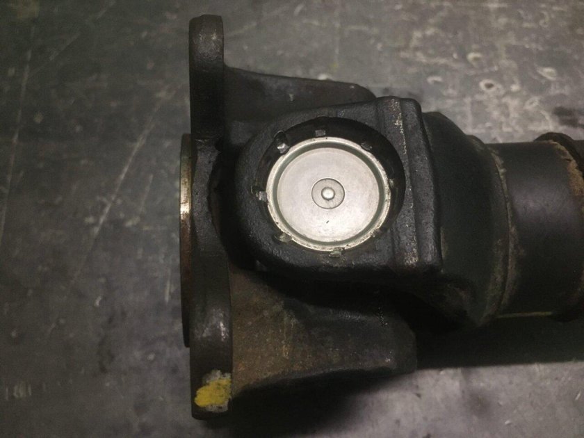 Крестовина кардана БМВ Е 87