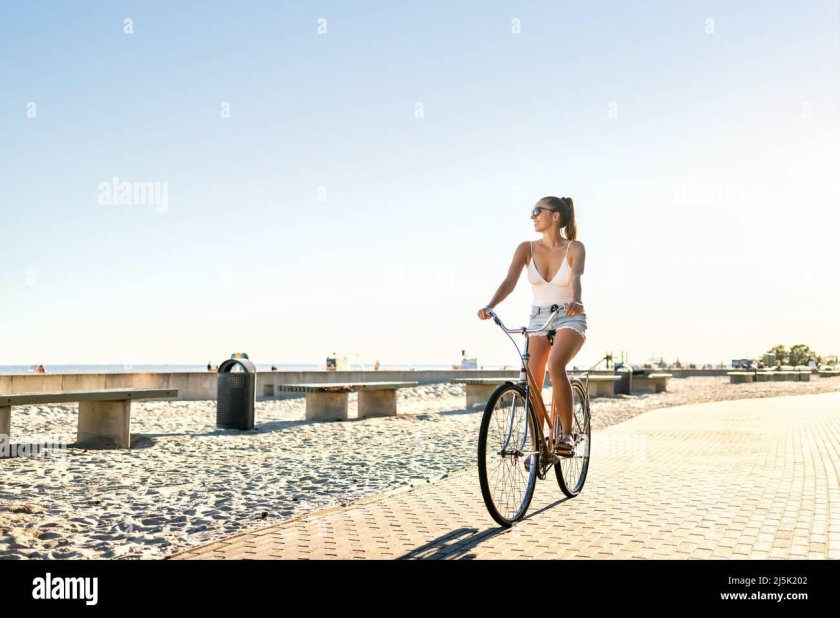 Велосипед девушка