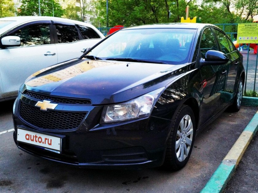 Chevrolet Cruze 2011 черный