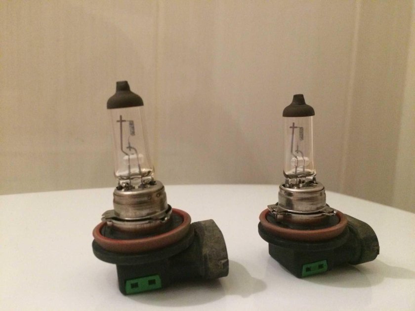 Лампа ближнего света Toyota Camry 30