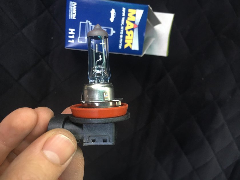 Тойота Камри 50 лампа ПТФ