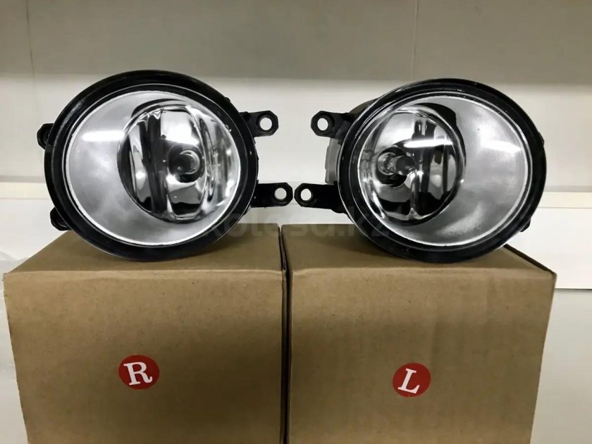 Туманки Камри 40