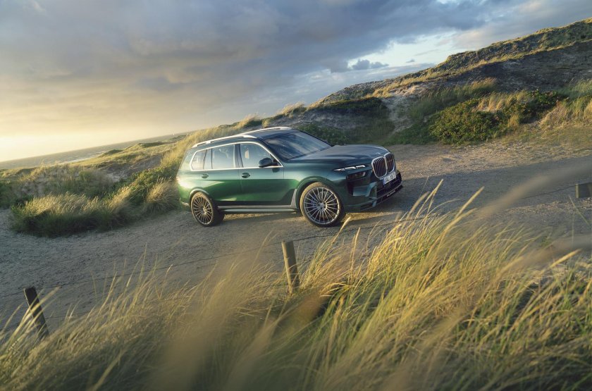 BMW x7 Alpina 2023
