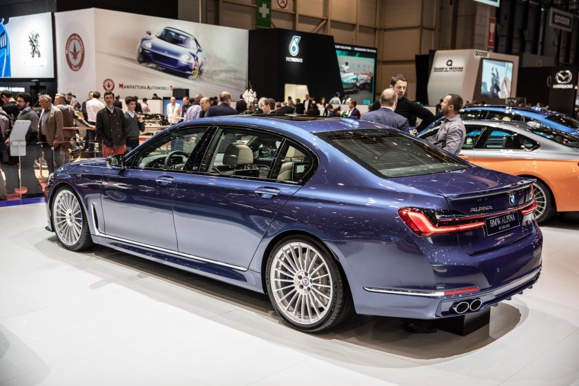 BMW Alpina b7 2021