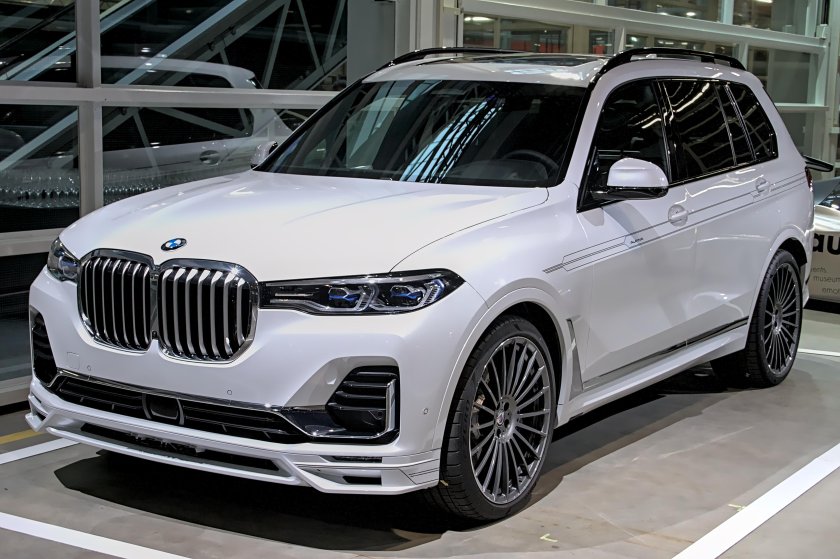 BMW x7 Alpina 2021